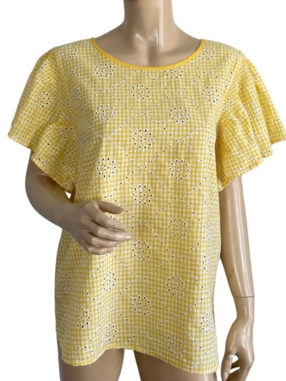 Crown & Ivy Embroidered Eyelet Gingham Yellow Flutter Sleeve Blouse Large
